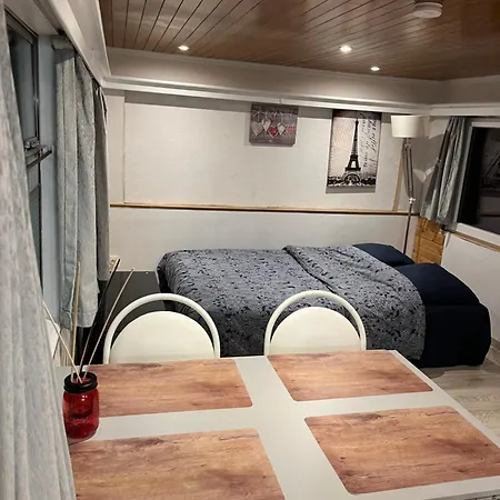 Le Ida Avec Emplacement Voiture Holiday home